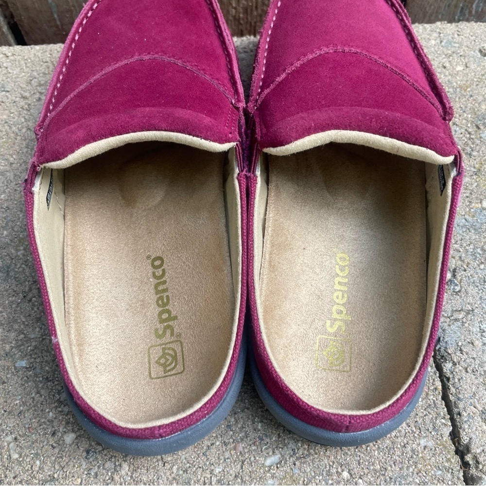 SPENCO Women’s Burgundy Slip-On Clogs Moccasin Loafer Slipper Size 5.5 - Picture 7 of 10